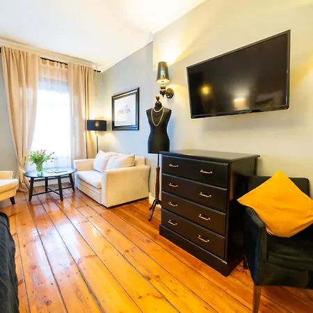 Pod Zegarem アパート *