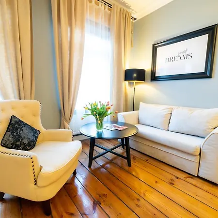 アパート Pod Zegarem